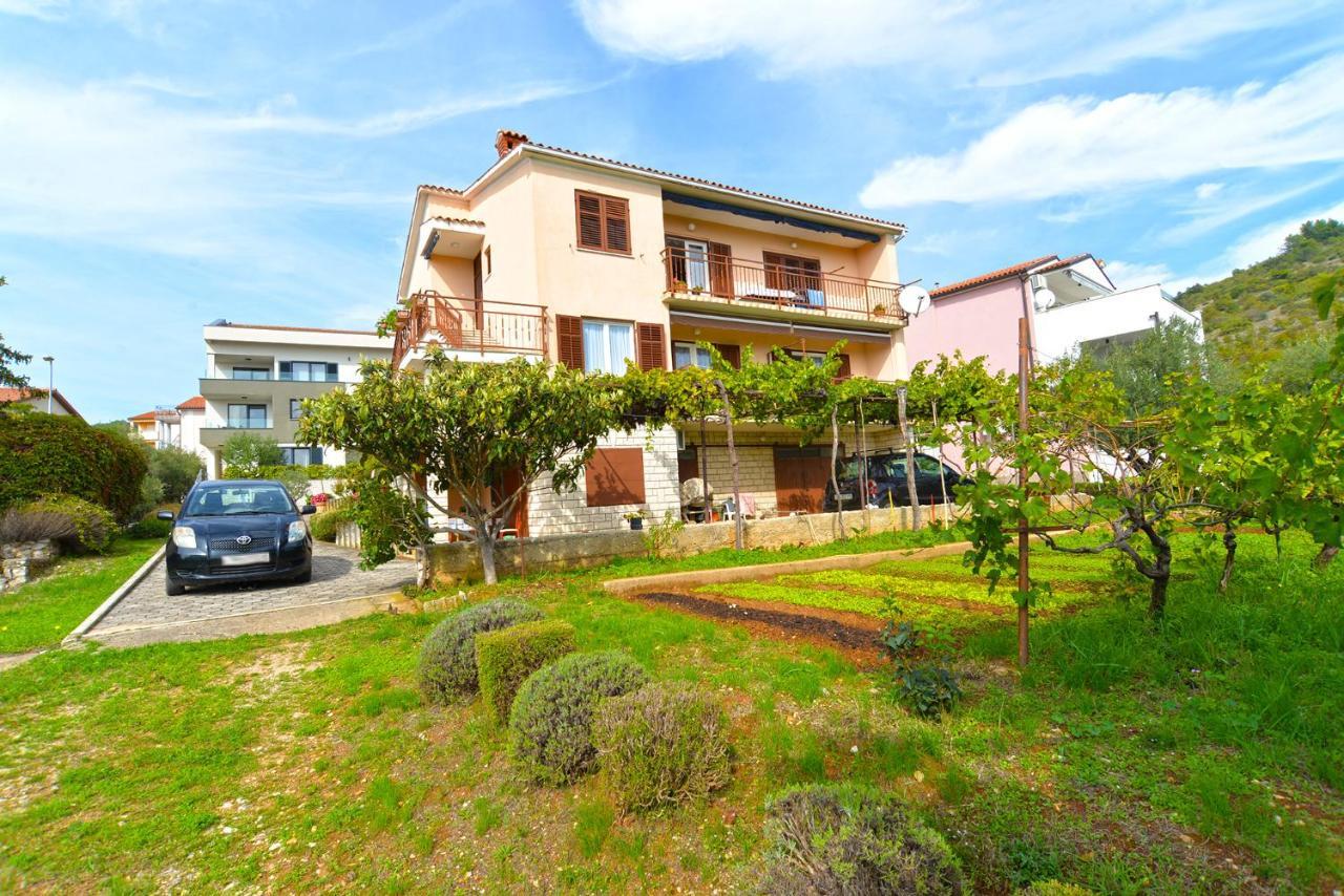 Apartments Medulinska Rabac 757 Bagian luar foto