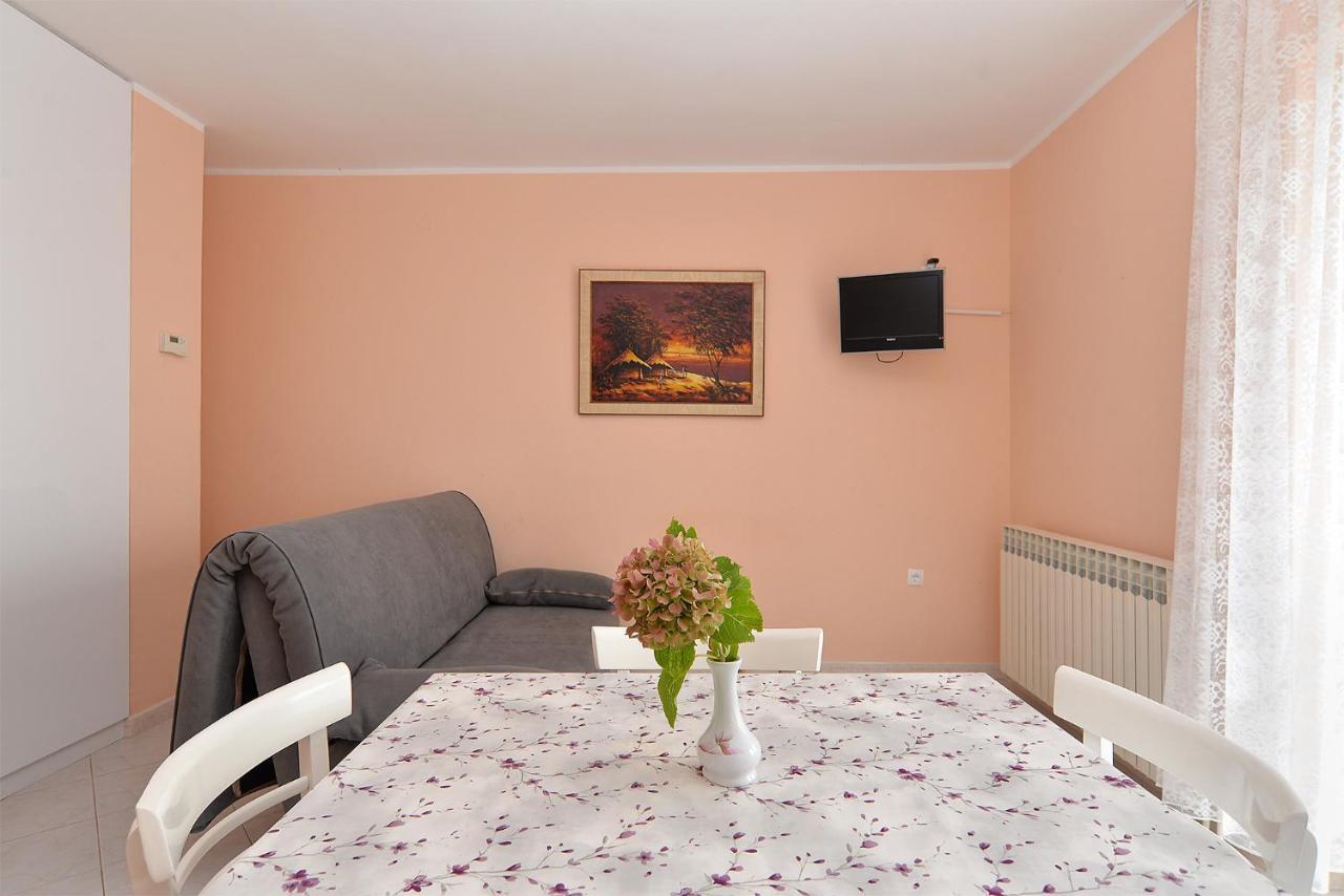 Apartments Medulinska Rabac 757 Bagian luar foto
