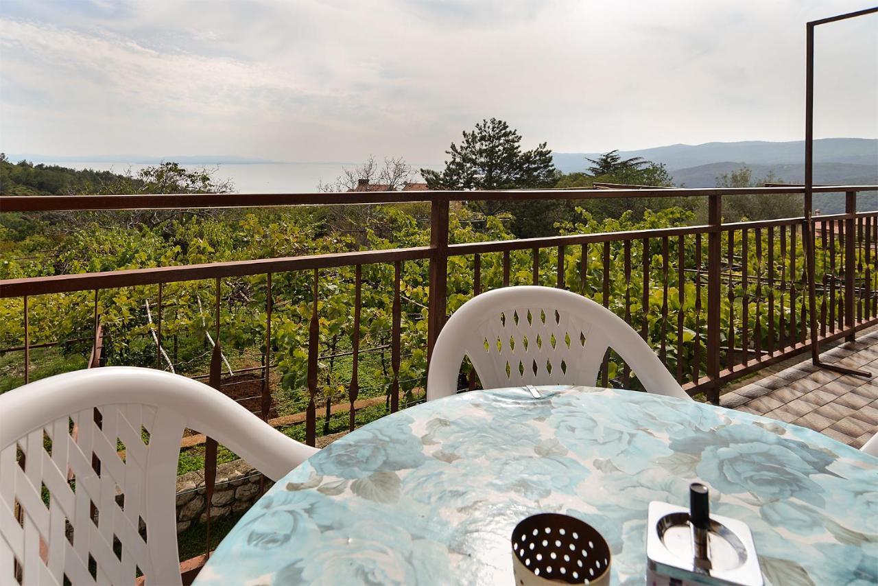 Apartments Medulinska Rabac 757 Bagian luar foto